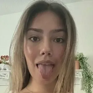 lillyuncut / lillytino_ nude photo #0005