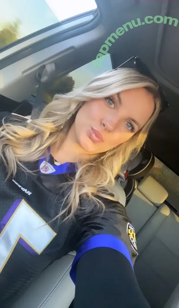 Lilmaddie13 nude photo #0005 (mads.f.walker)