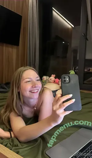 lilmaddiie / madddieeex69 nude photo #0009