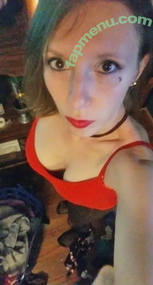 Lilmayfly nude photo #0001 (Lilmayfly)