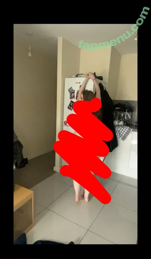 lilminx.x nude photo #0001 (elsaminxy)