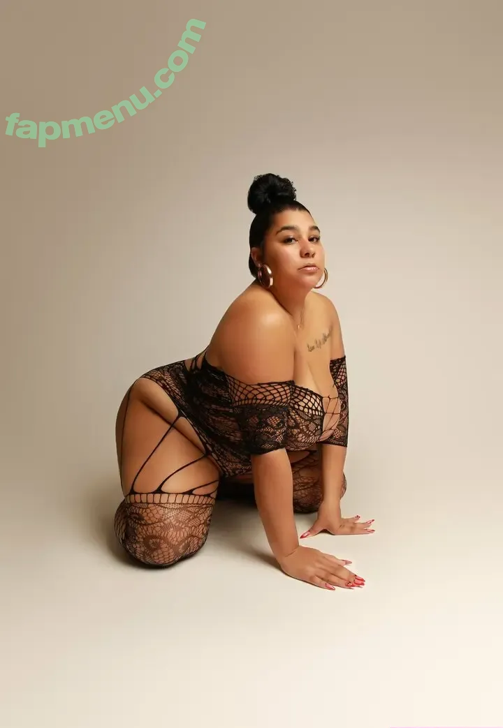 Lilmisskinkyxx nude photo #0023 (THICC)