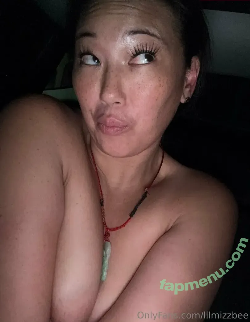 lilmizzbee nude photo #0050 (1lilbeezy)