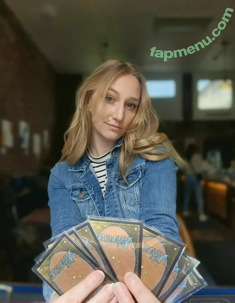 lilmossymuffn nude photo #0020 (lilmossymuffn)