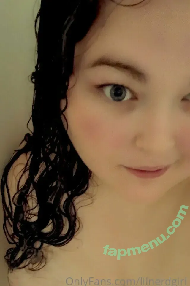 lilnerdgirl nude photo #0025 (lilnerdgirl)