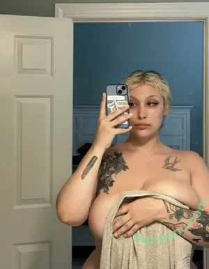 lilpochaco / anyuser / lil.pochaco nude photo #0001
