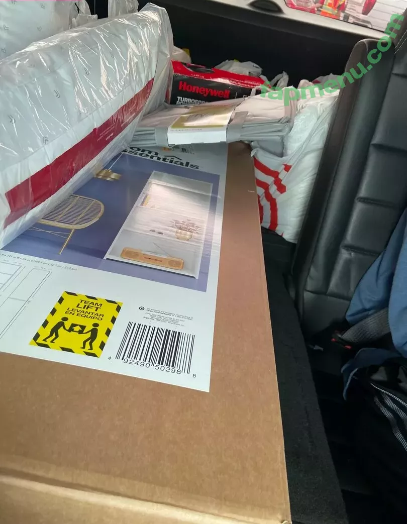 lilrosiedoll nude photo #0036 (rosiegirllondon)