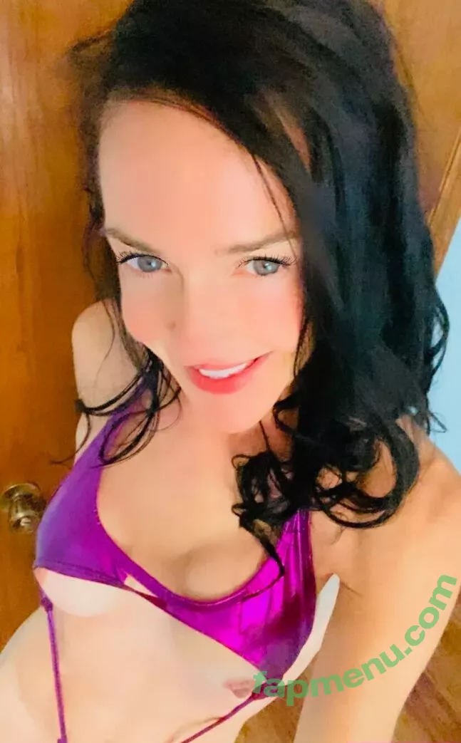 lilrosiedoll nude photo #0055 (rosiegirllondon)