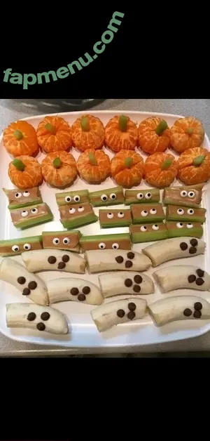 lilrosiedoll / rosiegirllondon nude photo #1034