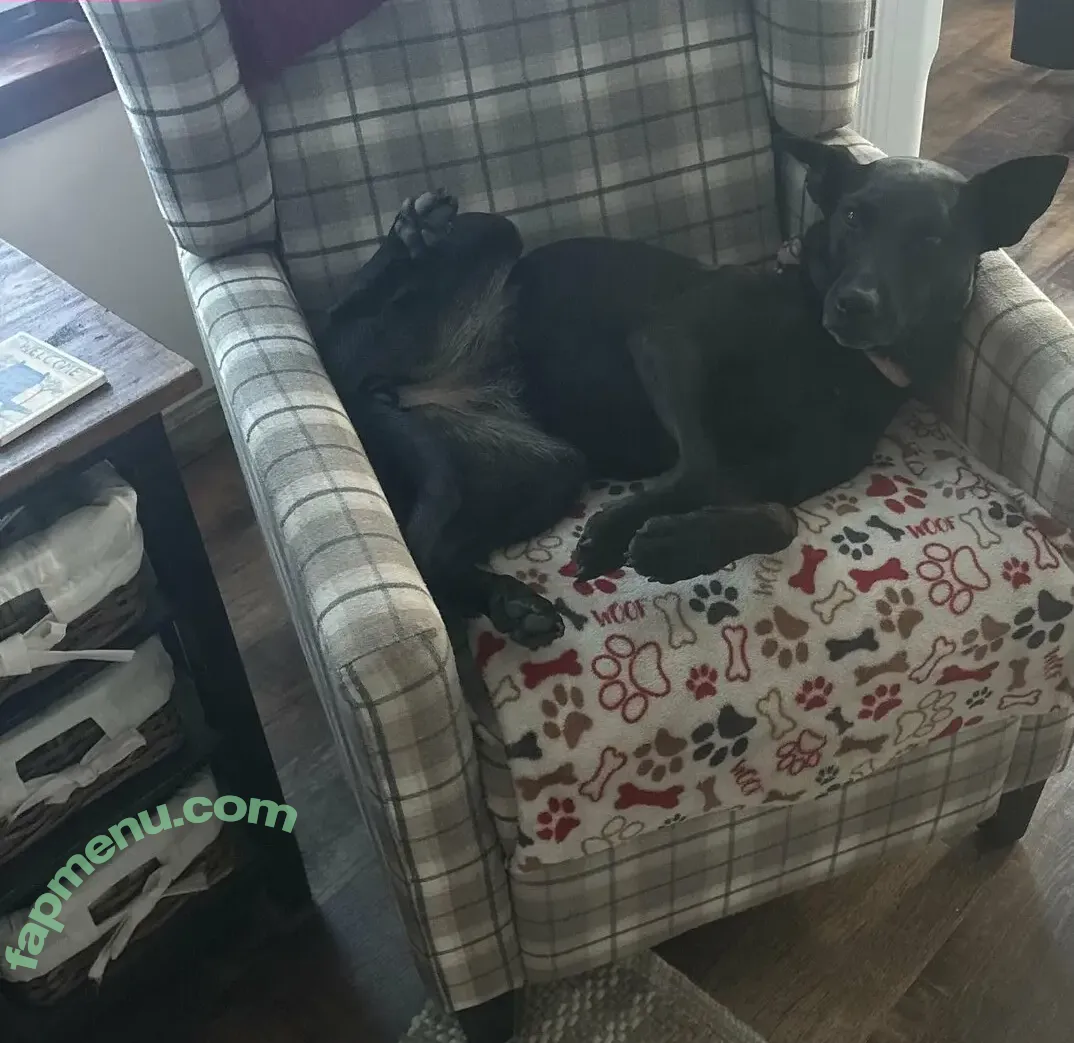 lilrosiedoll nude photo #1024 (rosiegirllondon)