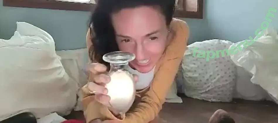 lilrosiedoll nude photo #1050 (rosiegirllondon)