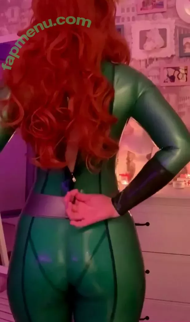 Lilslvkitten nude photo #0148 (lilvkitten)