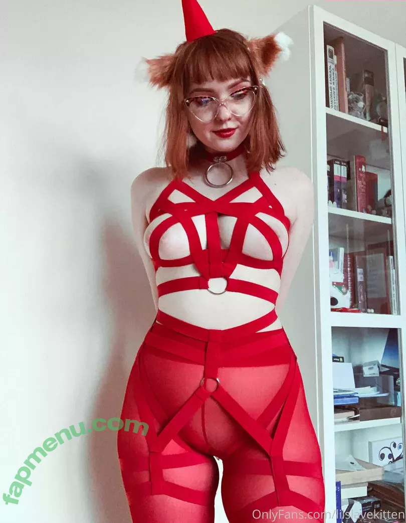 Lilslvkitten nude photo #0201 (lilvkitten)
