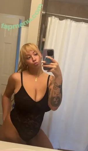 Liltaylord nude photo #0020