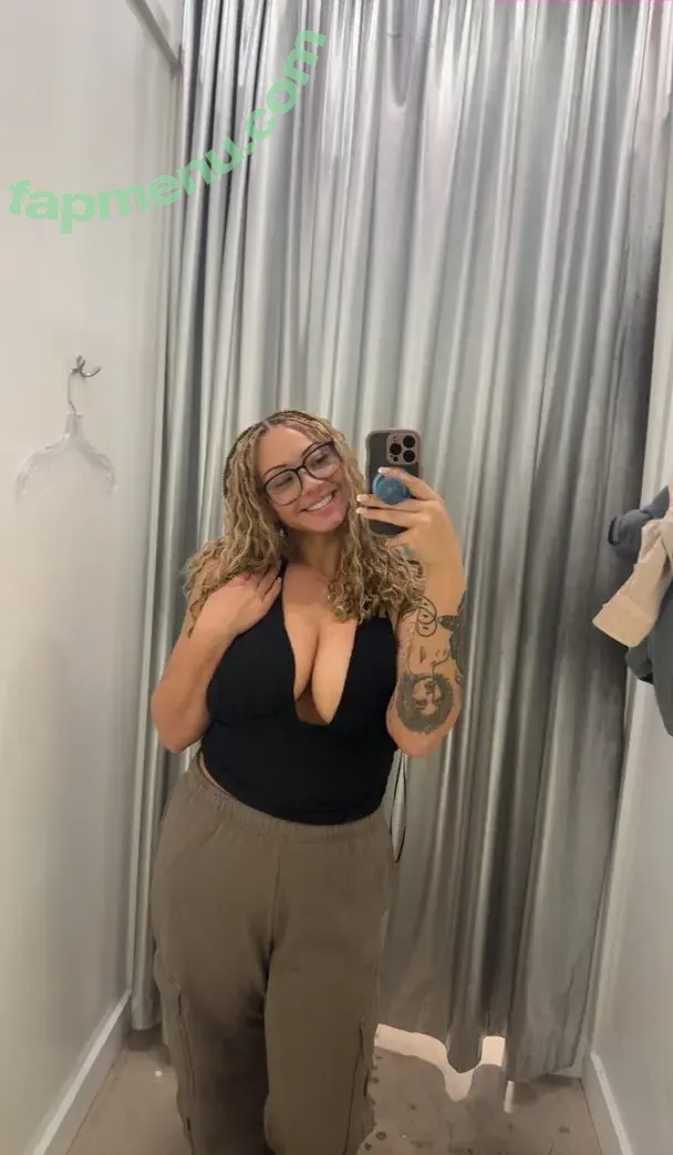 Liltaylord nude photo #0009 (Liltaylord)