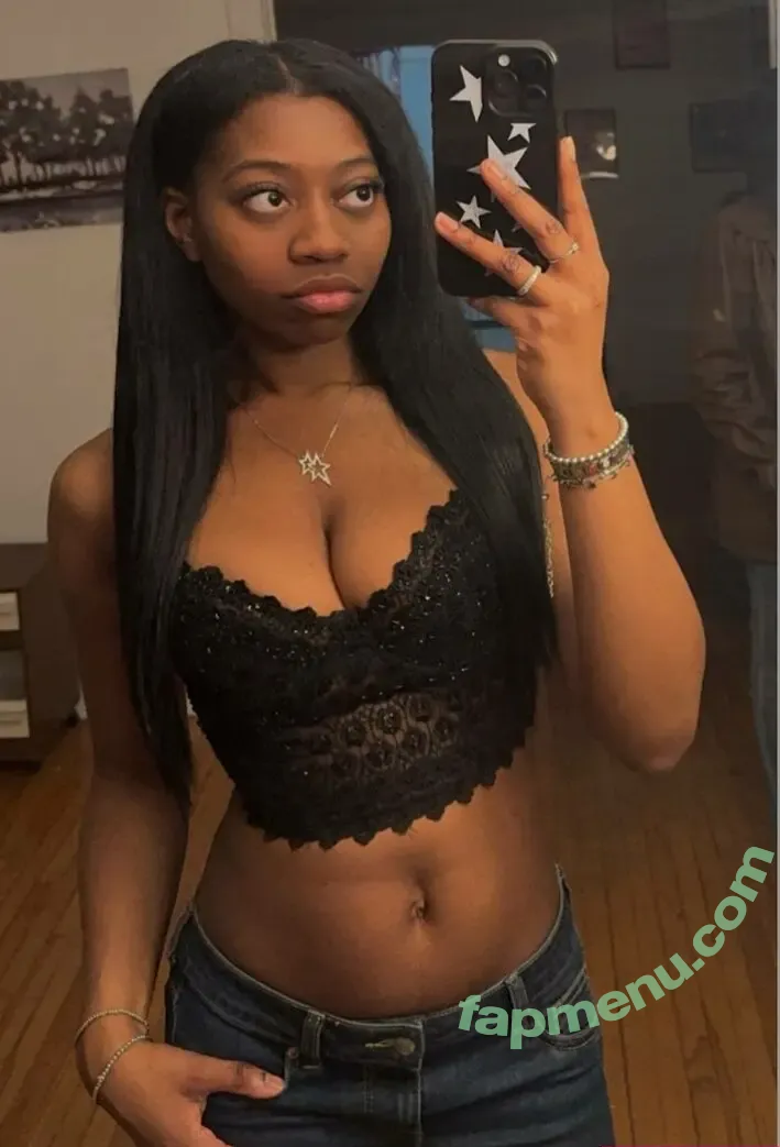 Liltecette nude photo #0077 (trsunmola)