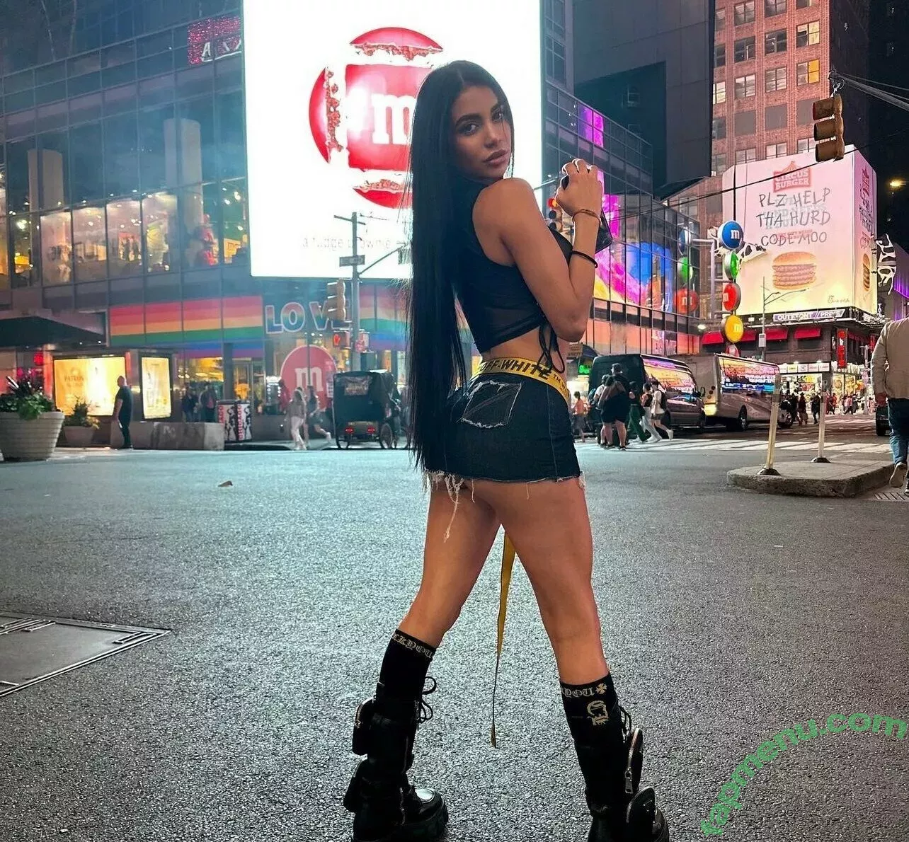 Lilveronicar nude photo #0337 (Veronica Rodriguez / vrodlive)