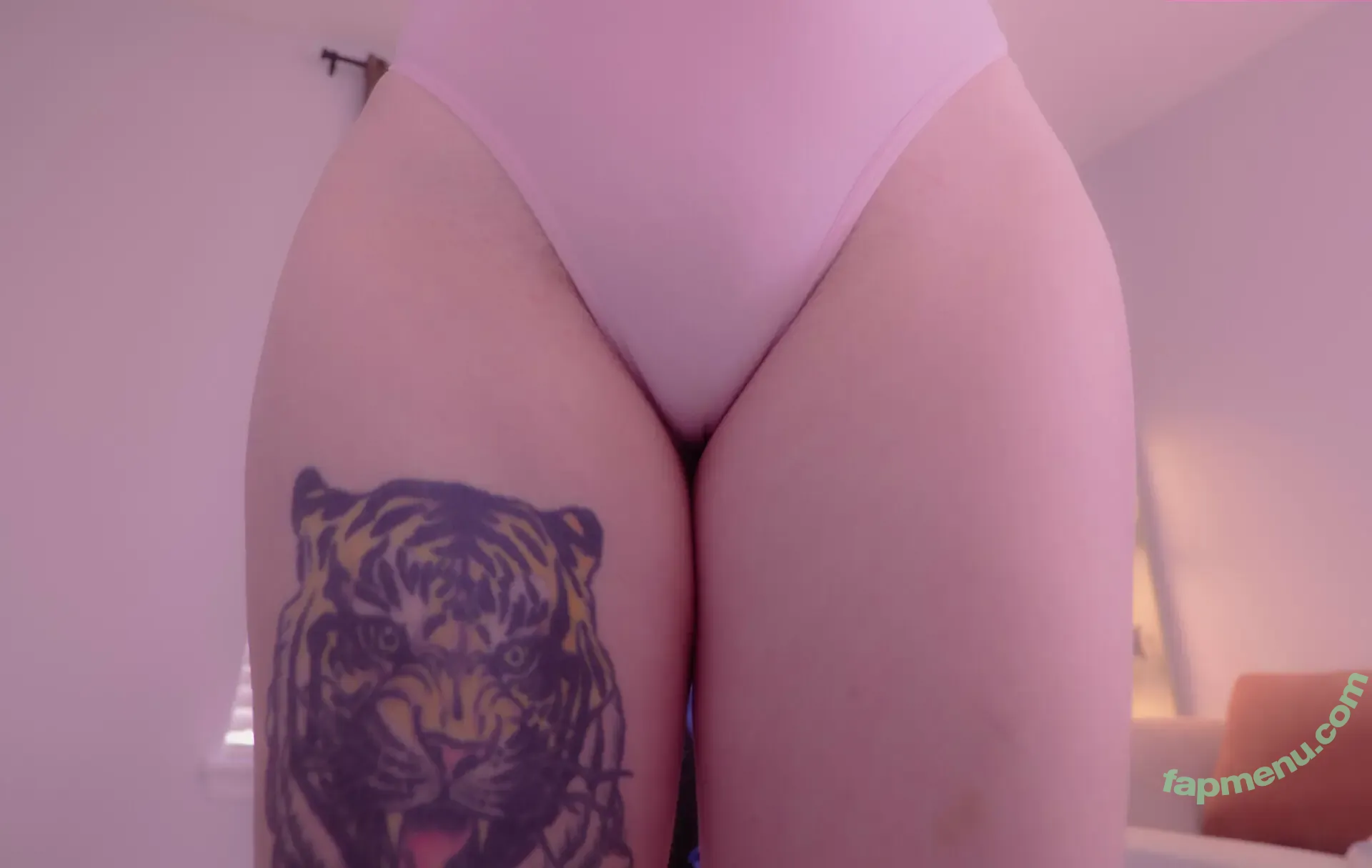 lilwifeqt nude photo #0009 (lilwifeqt)