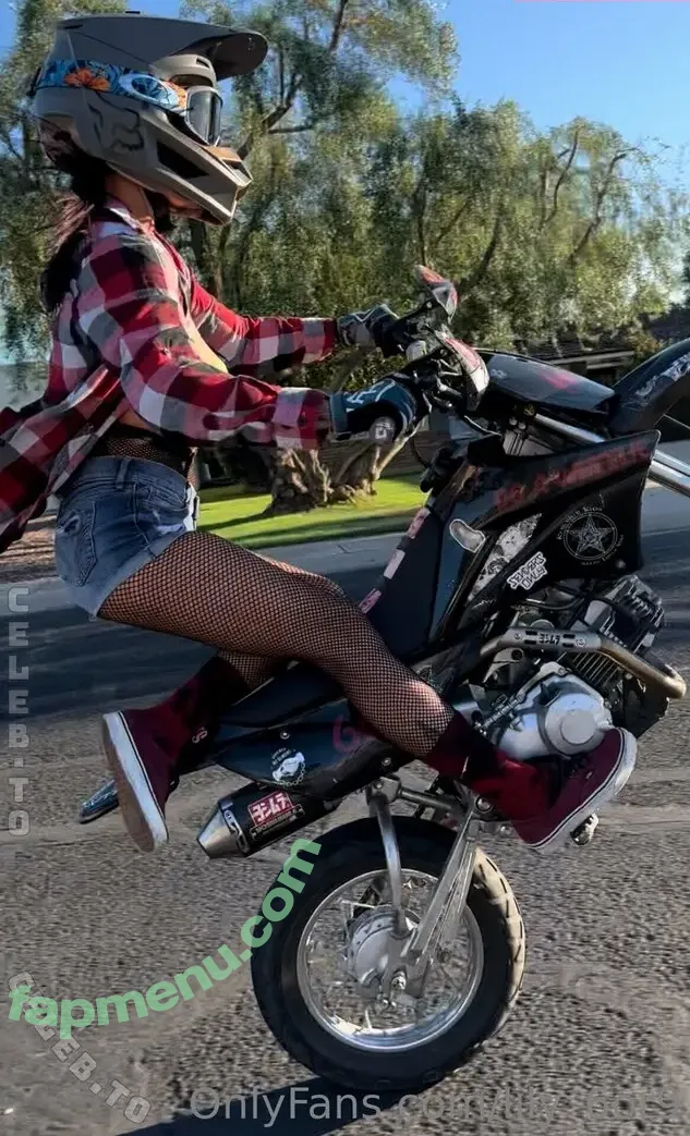 Lily_6or9 nude photo #0038 (lily.6or9)