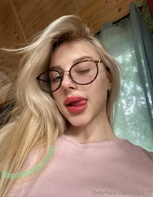 lily.777 / lily.tumann nude photo #0047