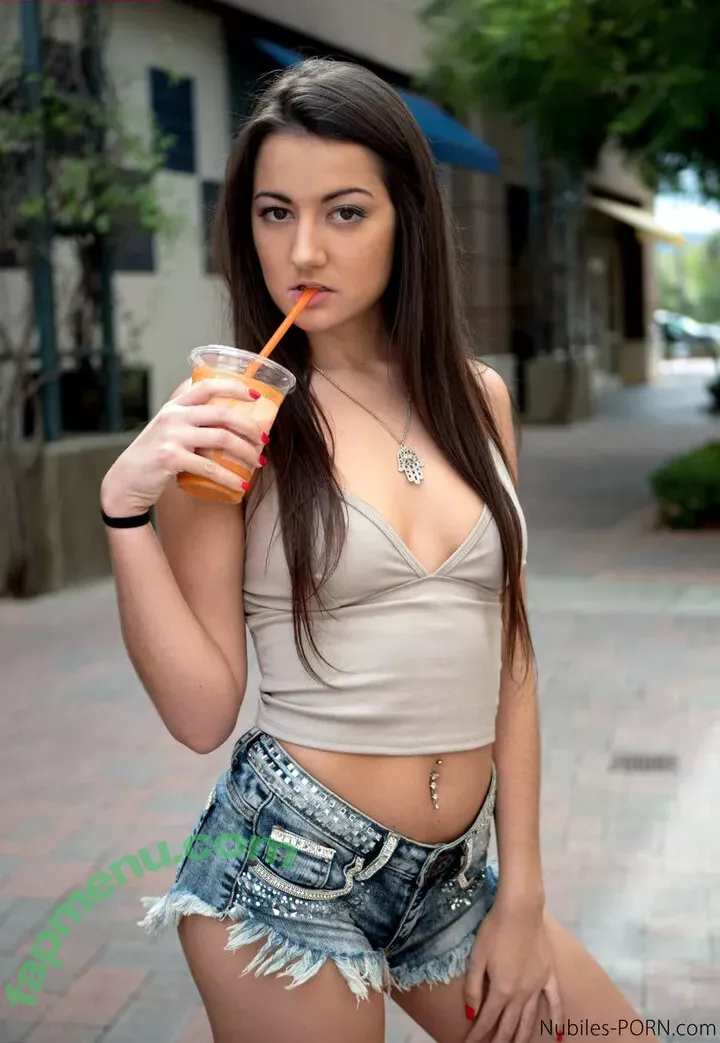 Lily Adams nude photo #0061 (lilyadams_official_ / lilyadamsxo)