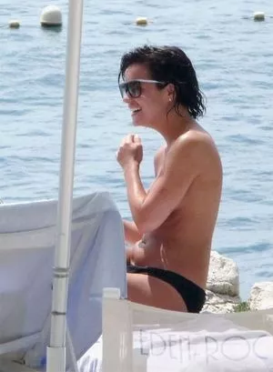 Lily Allen / lilyallen nude photo #0018