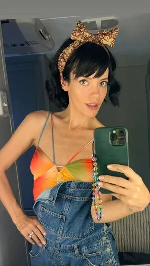 Lily Allen / lilyallen nude photo #0051