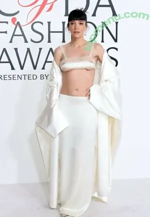 Lily Allen / lillyallen819 / lilyallen nude photo #0809