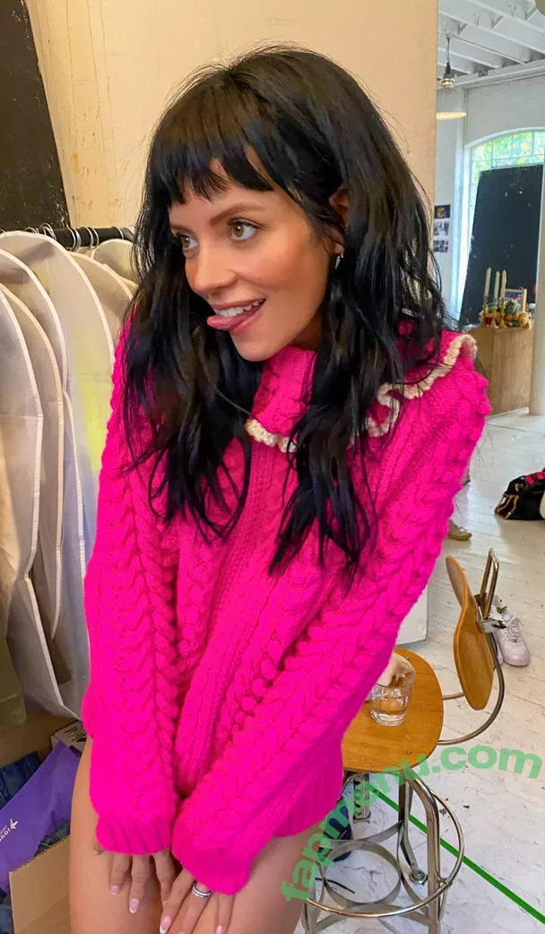 Lily Allen nude photo #0004 (lilyallen)