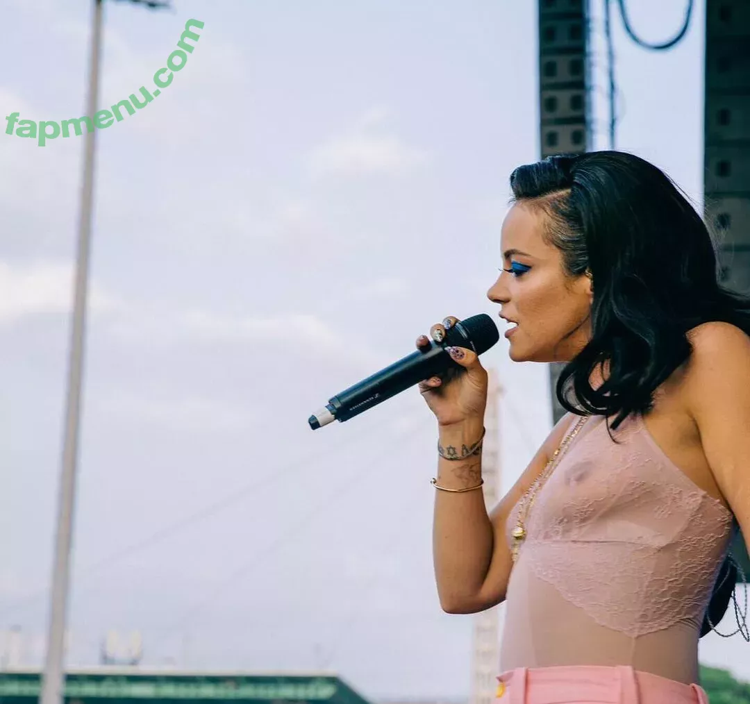 Lily Allen nude photo #0088 (lilyallen)