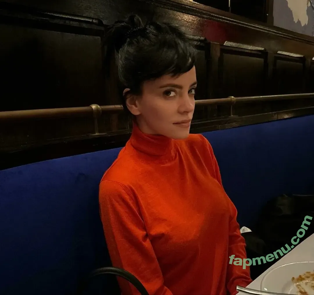 Lily Allen nude photo #0964 (lillyallen819 / lilyallen)