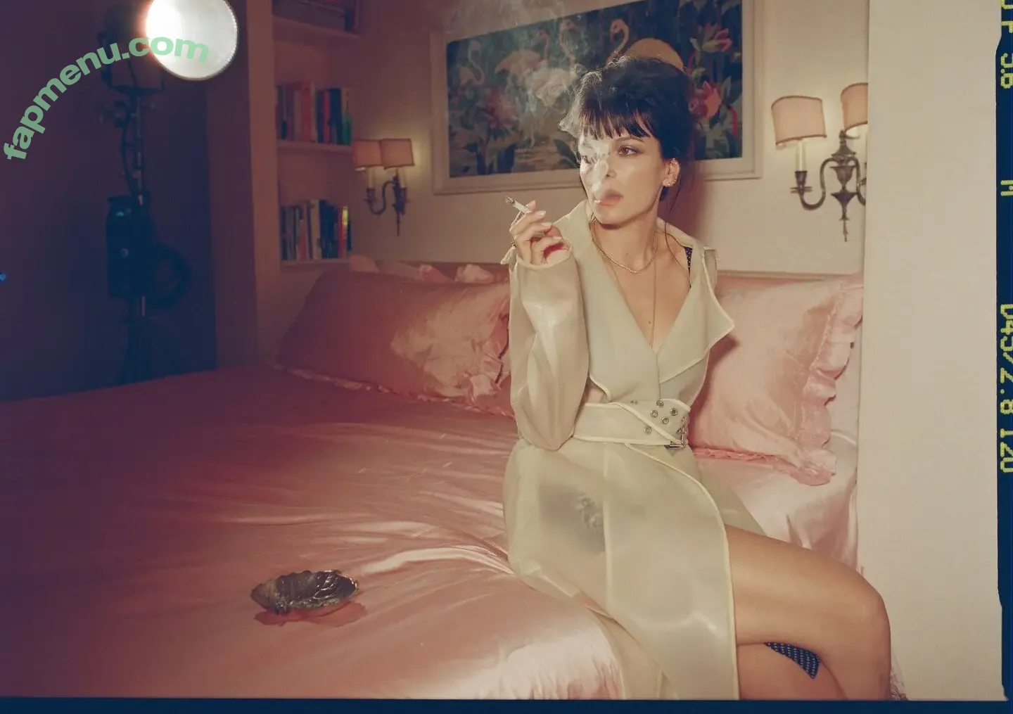 Lily Allen nude photo #0971 (lillyallen819 / lilyallen)