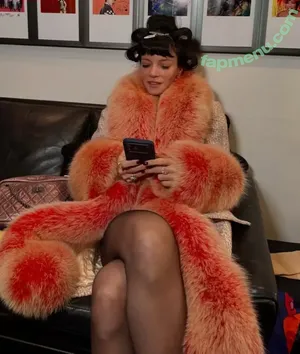 Lily Allen / lilyallen nude photo #1036