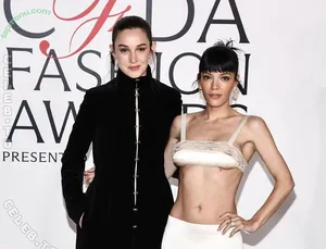 Lily Allen / lilyallen nude photo #1066