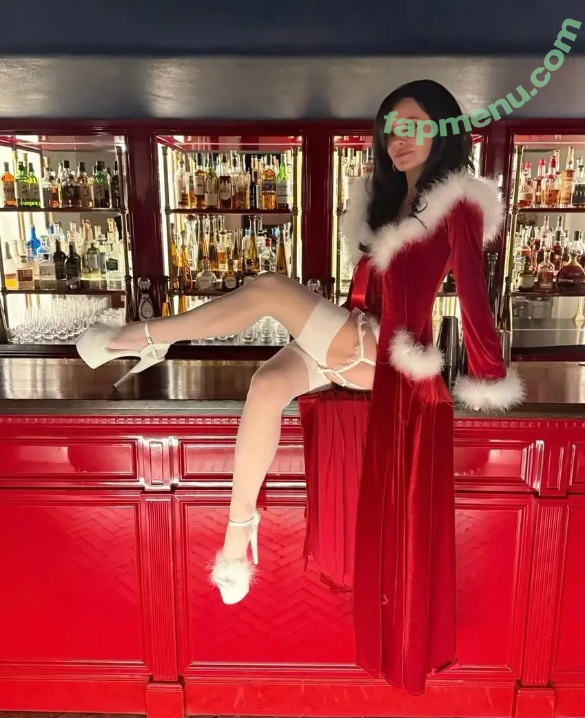 Lily Allen nude photo #1137 (lilyallen)