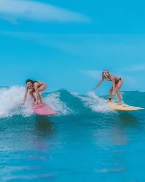 Lily Chee / LilyChee nude photo #0069