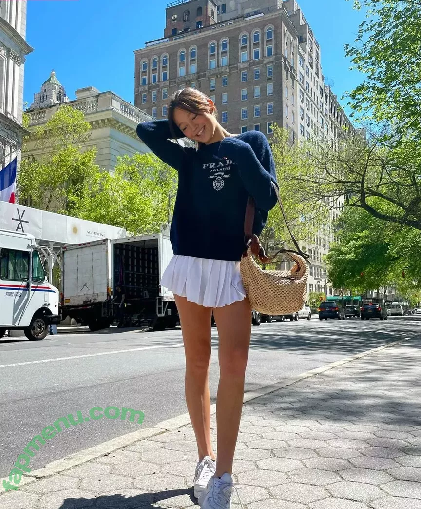 Lily Chee nude photo #0023 (LilyChee)