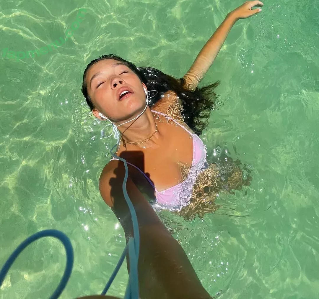 Lily Chee nude photo #0095 (LilyChee)