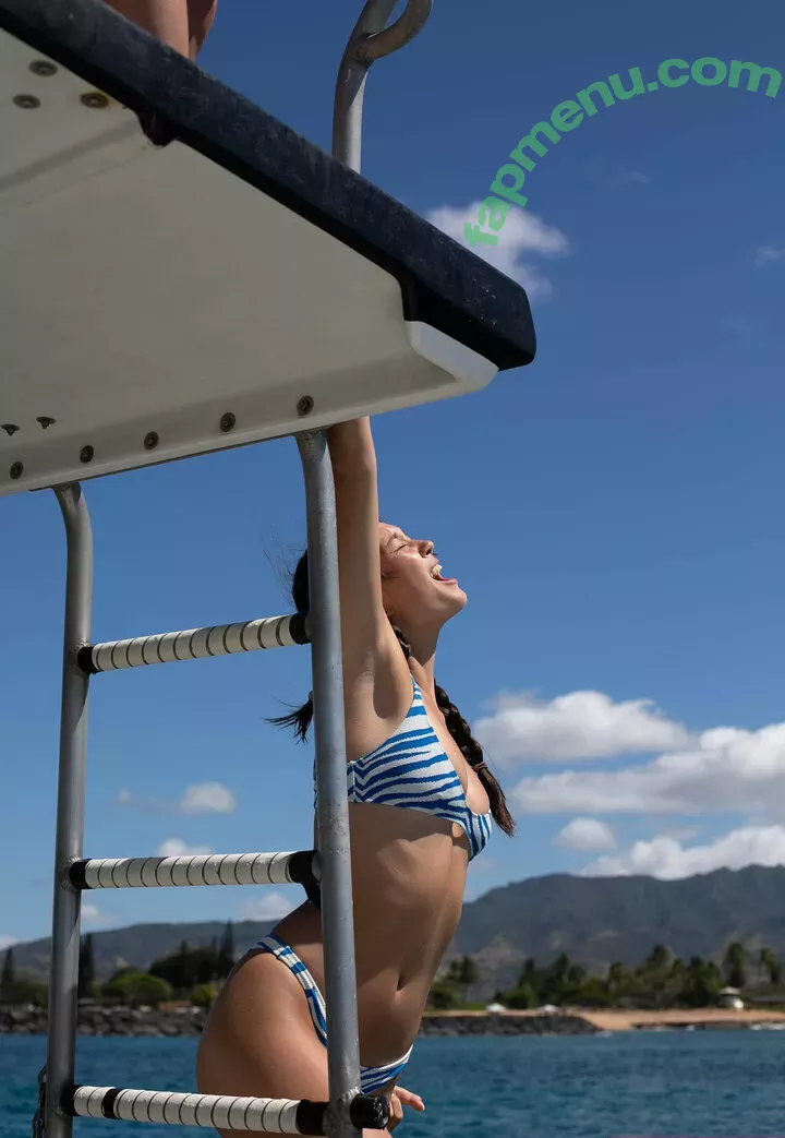 Lily Chee nude photo #0136 (LilyChee)