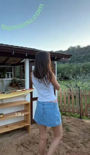 Lily Chee / LilyChee nude photo #1198