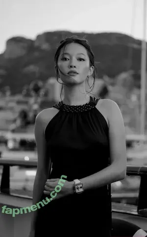 Lily Chee / LilyChee nude photo #1206