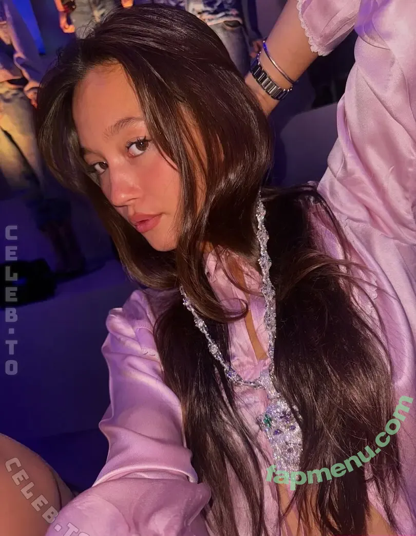 Lily Chee nude photo #1175 (LilyChee)