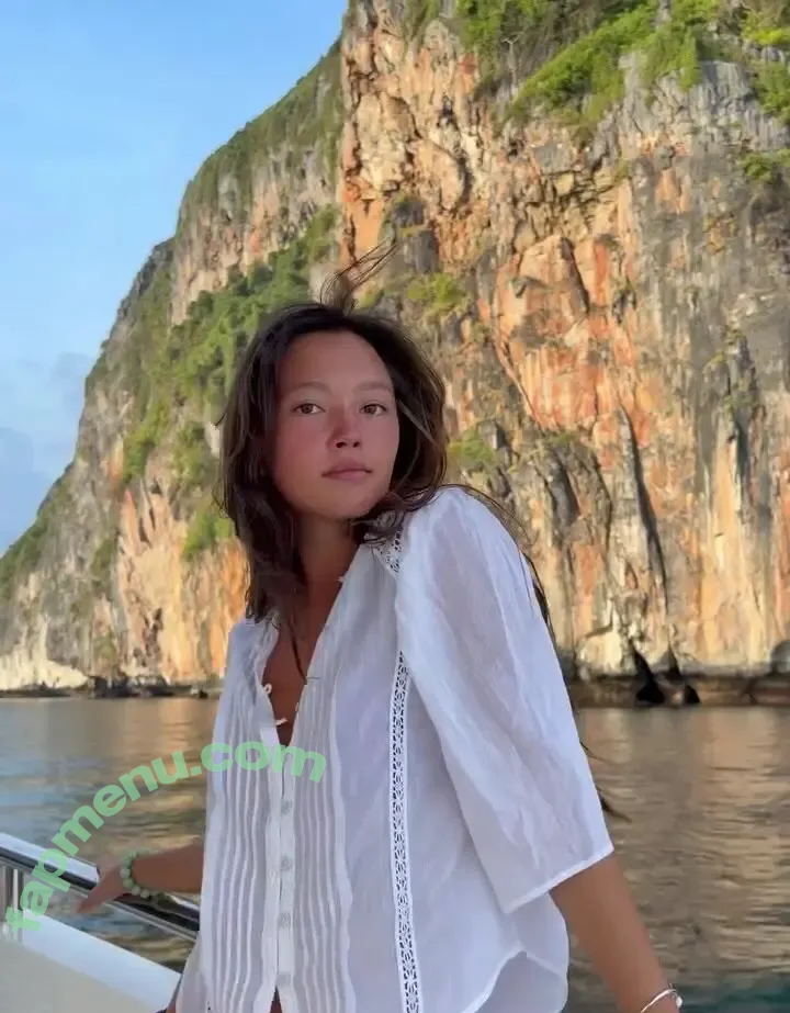 Lily Chee nude photo #1225 (LilyChee)