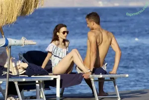 Lily Collins / lilyjcollins nude photo #1140