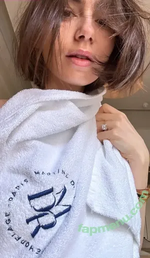 Lily Collins / lily_collins / lilyjcollins nude photo #1298