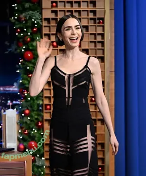 Lily Collins / lily_collins / lilyjcollins nude photo #1331