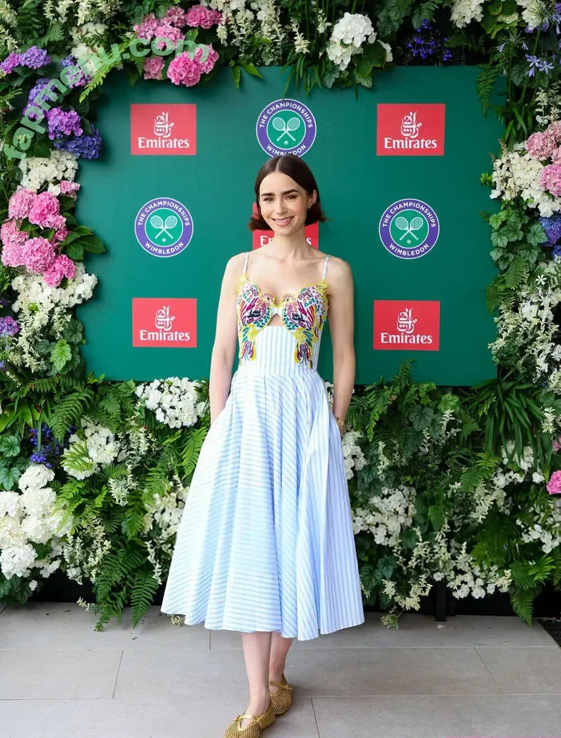 Lily Collins nude photo #1244 (lilyjcollins)