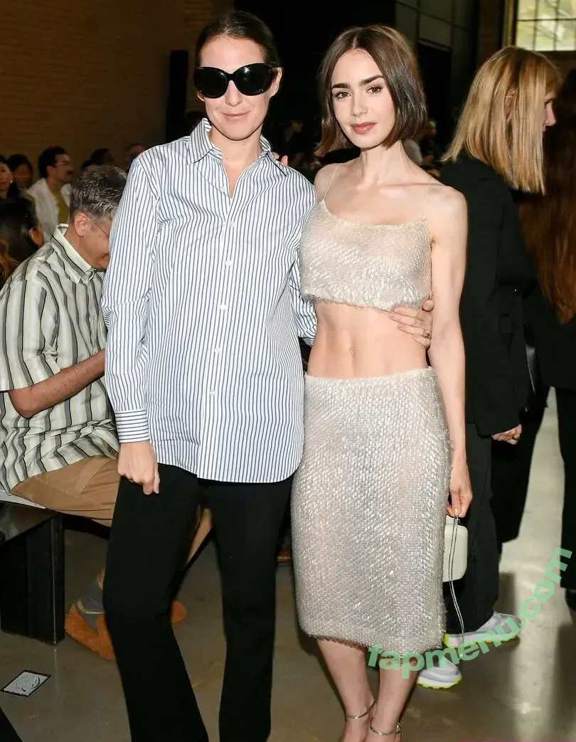 Lily Collins nude photo #1290 (lily_collins / lilyjcollins)
