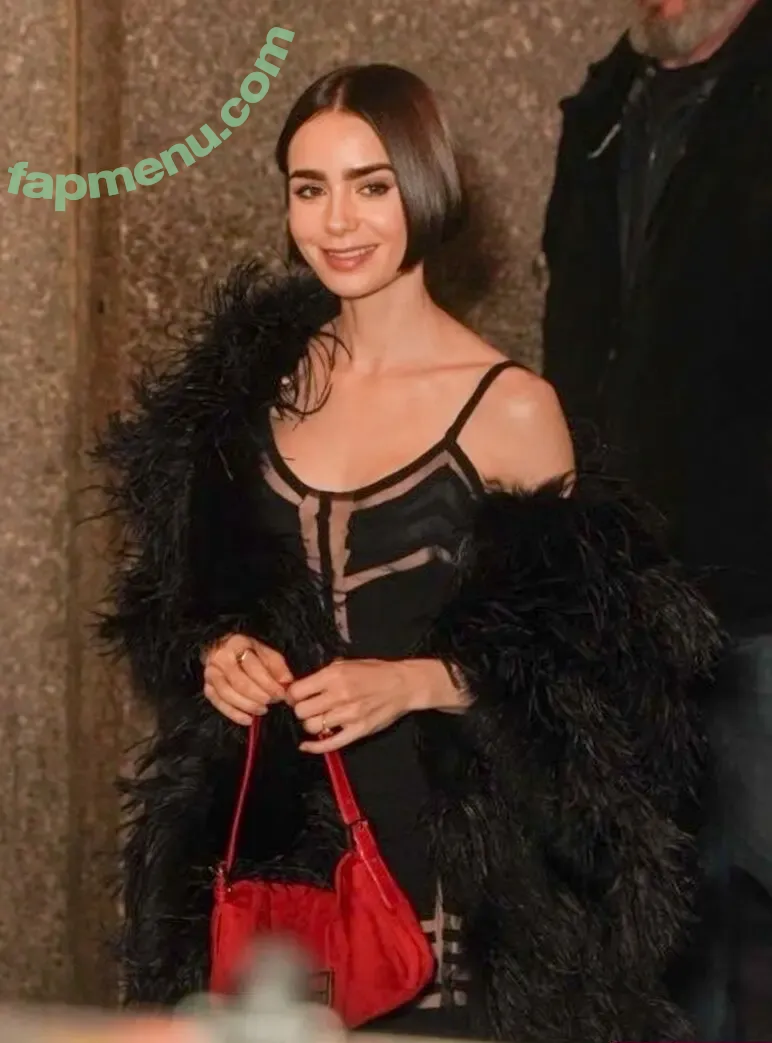 Lily Collins nude photo #1334 (lily_collins / lilyjcollins)