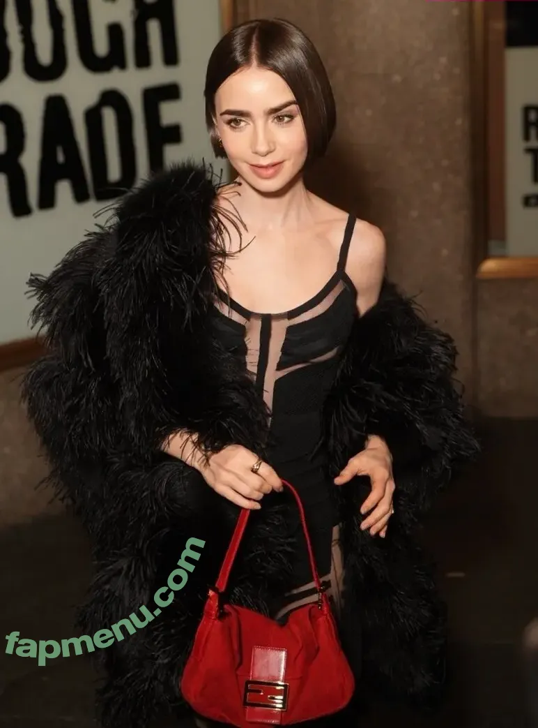 Lily Collins nude photo #1338 (lily_collins / lilyjcollins)